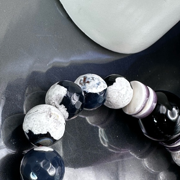 BLACK/WHITE AGATE + ONYX NATURAL BRACELET size 8 - Picture 8 of 8